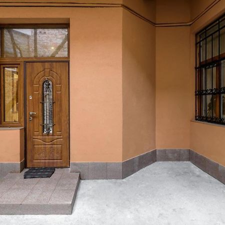 Apartments Stepana Bandery Lviv Luaran gambar